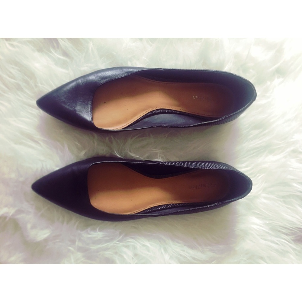✨Calvin Klein Pointy Flats✨